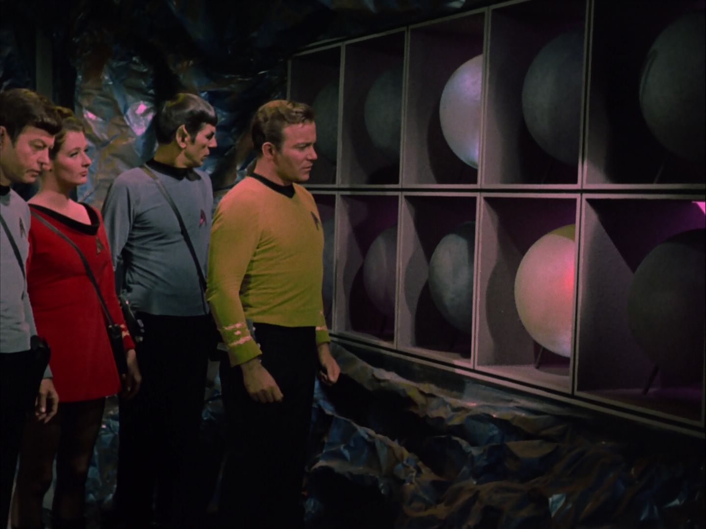 ariane179254_StarTrek_2x20_ReturnToTomorrow_0985.jpg