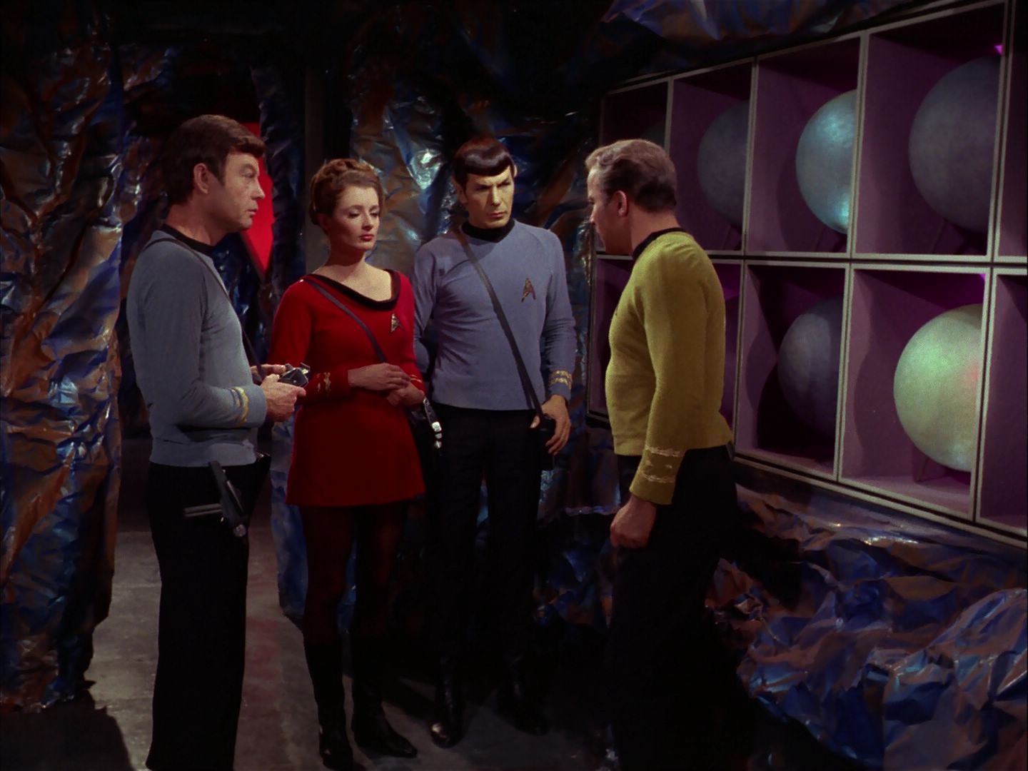 ariane179254_StarTrek_2x20_ReturnToTomorrow_1008.jpg