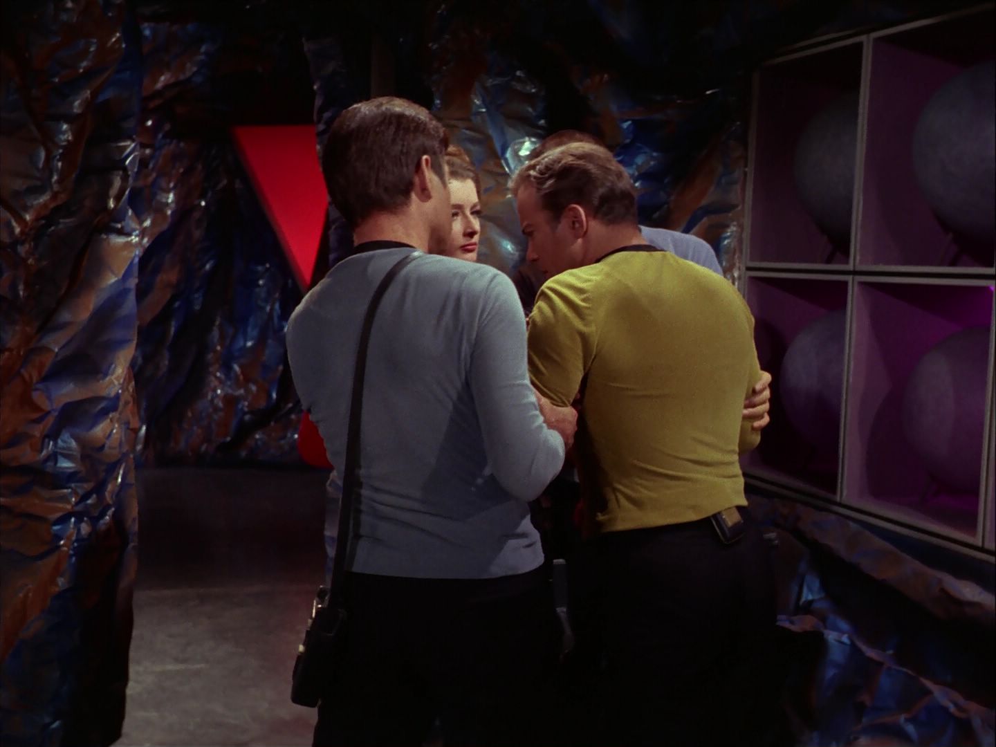 ariane179254_StarTrek_2x20_ReturnToTomorrow_1142.jpg
