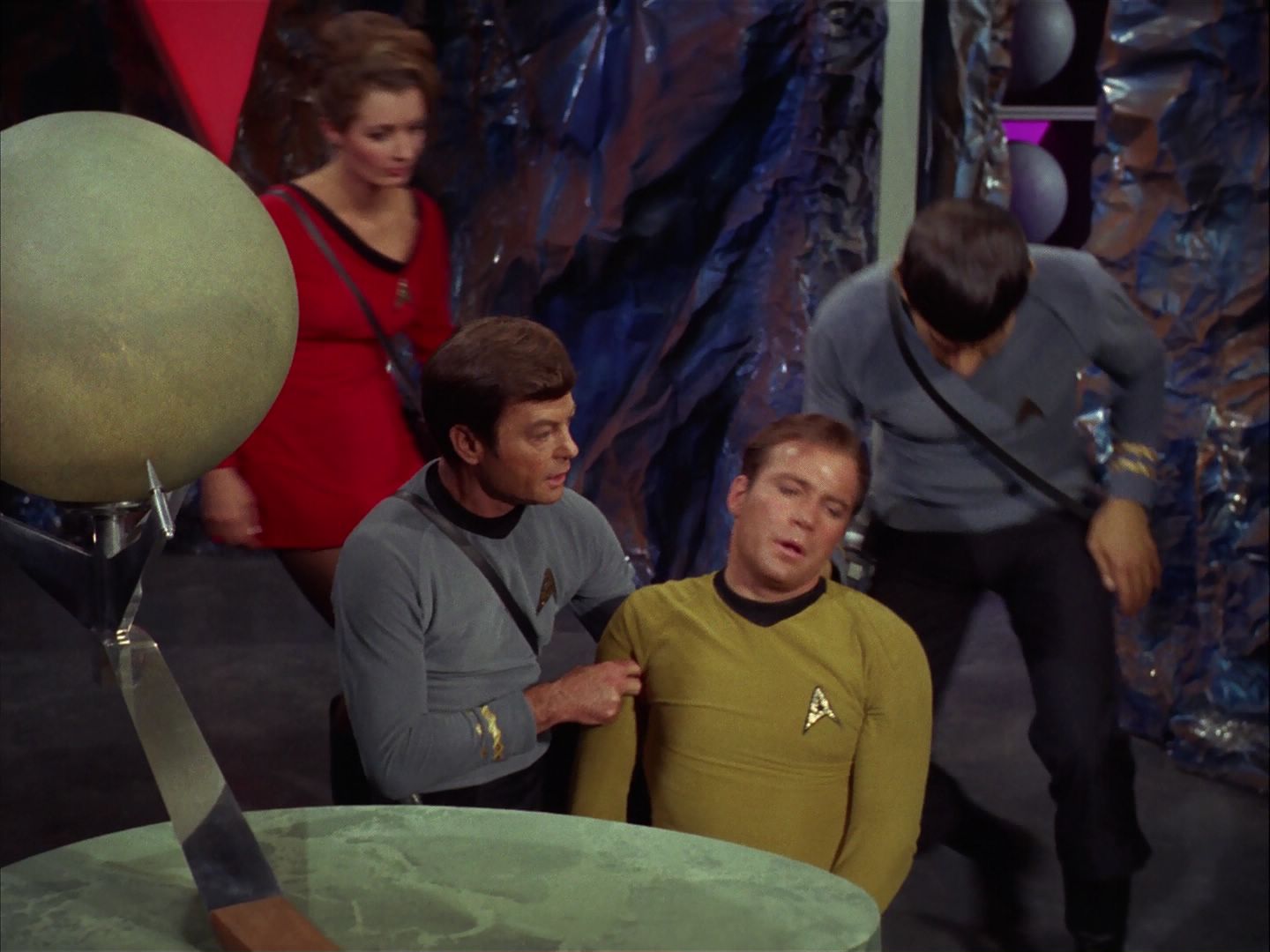 ariane179254_StarTrek_2x20_ReturnToTomorrow_1169.jpg