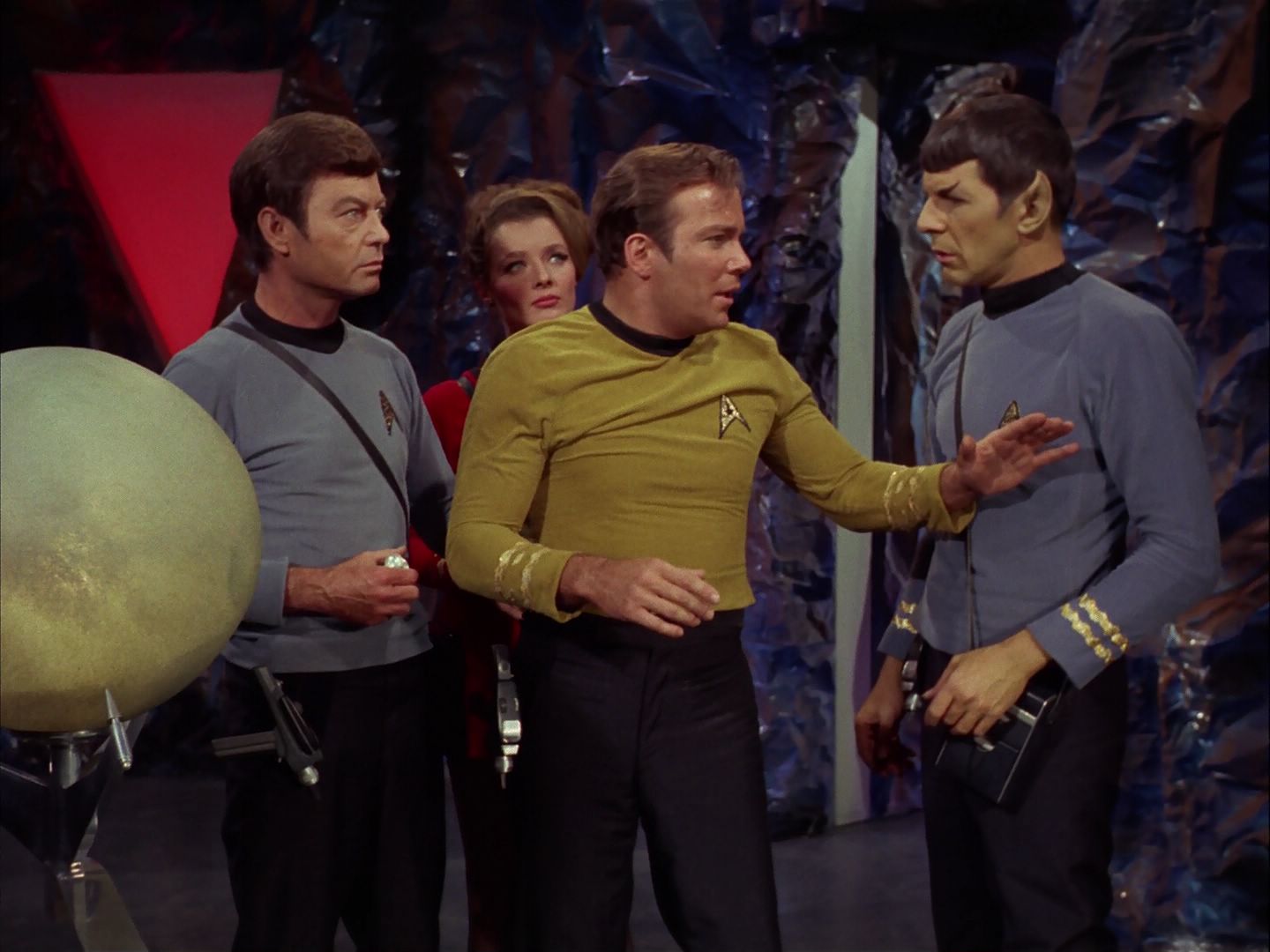 ariane179254_StarTrek_2x20_ReturnToTomorrow_1202.jpg