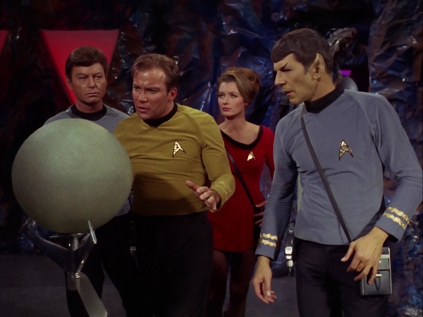 ariane179254_StarTrek_2x20_ReturnToTomorrow_1215.jpg
