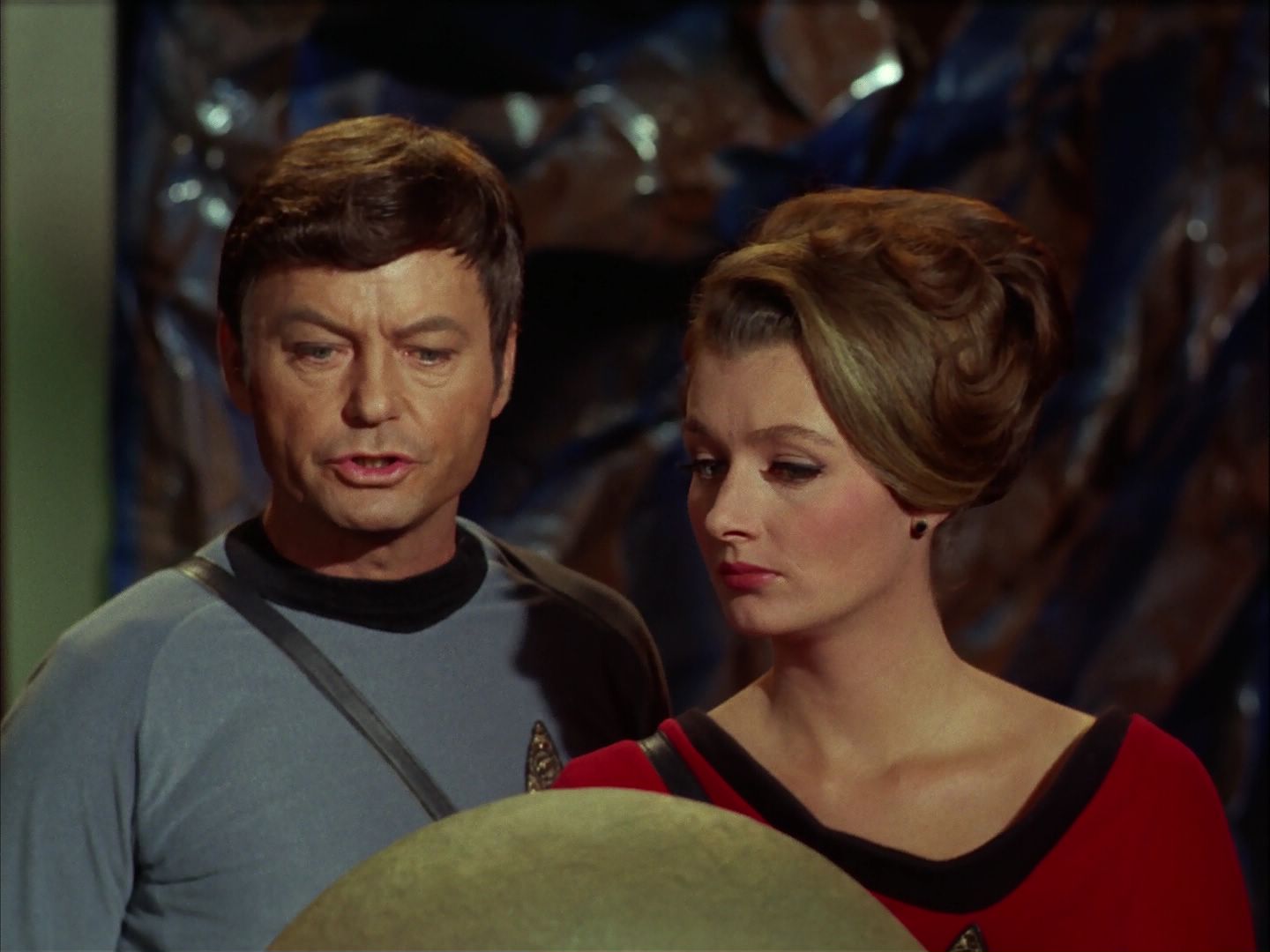 ariane179254_StarTrek_2x20_ReturnToTomorrow_1253.jpg