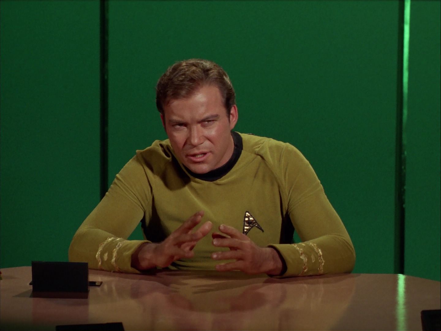 ariane179254_StarTrek_2x20_ReturnToTomorrow_1273.jpg