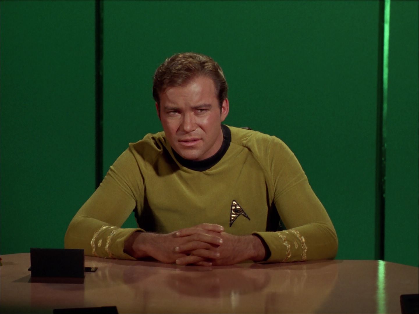 ariane179254_StarTrek_2x20_ReturnToTomorrow_1276.jpg