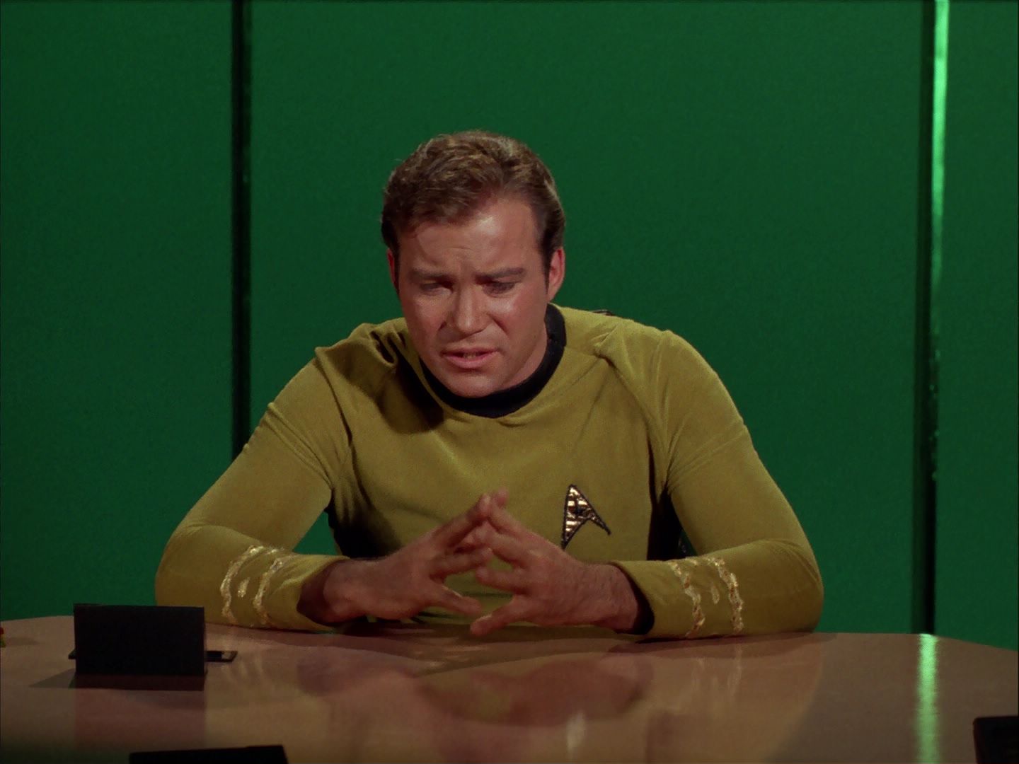 ariane179254_StarTrek_2x20_ReturnToTomorrow_1278.jpg