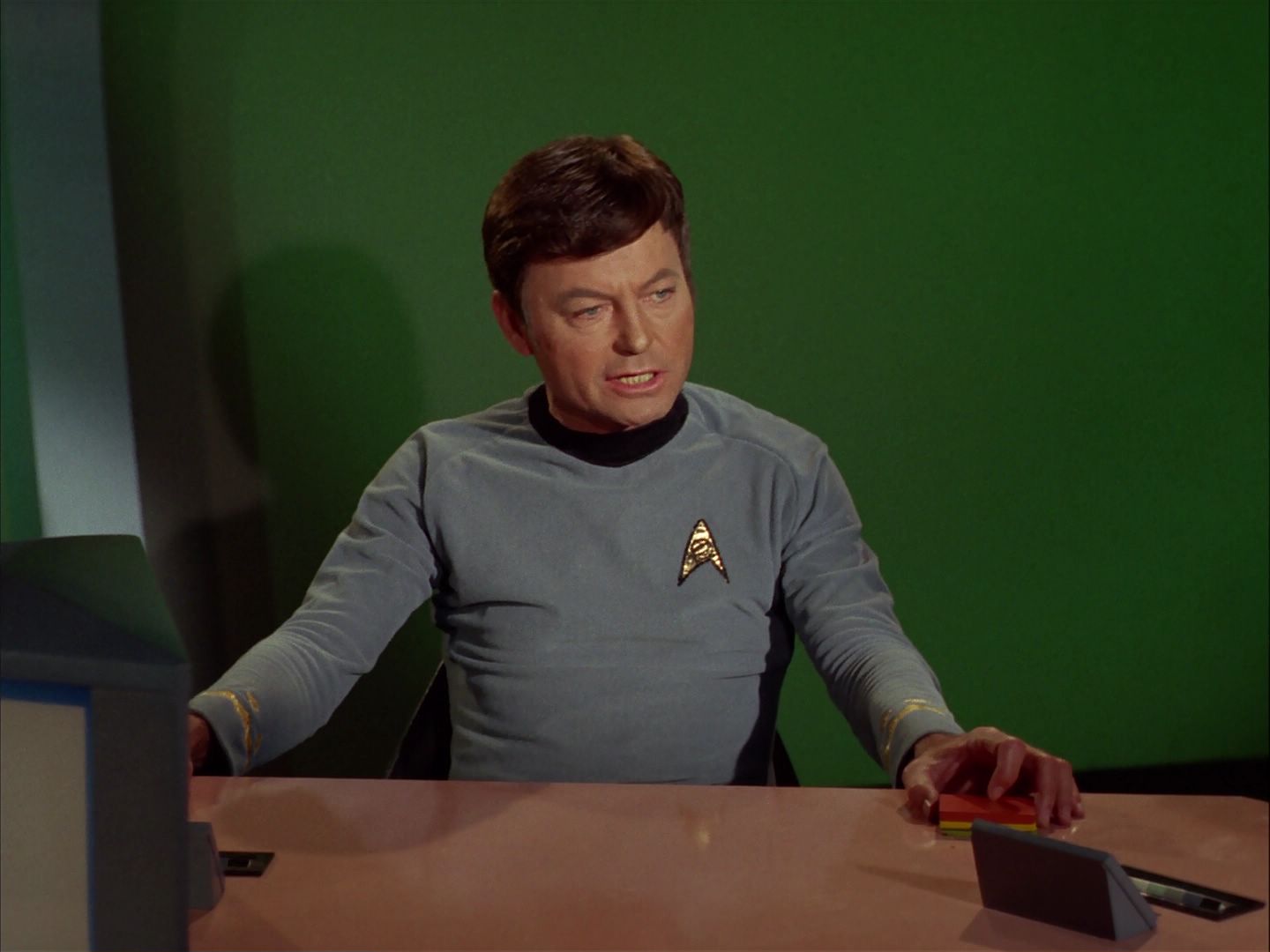 ariane179254_StarTrek_2x20_ReturnToTomorrow_1318.jpg