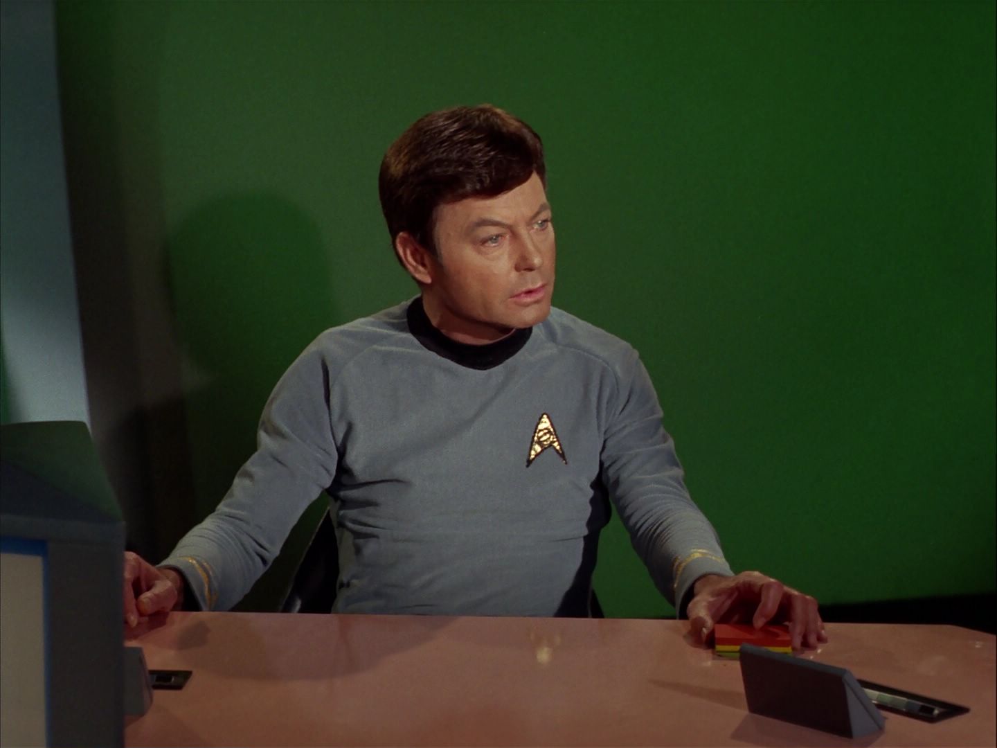 ariane179254_StarTrek_2x20_ReturnToTomorrow_1329.jpg