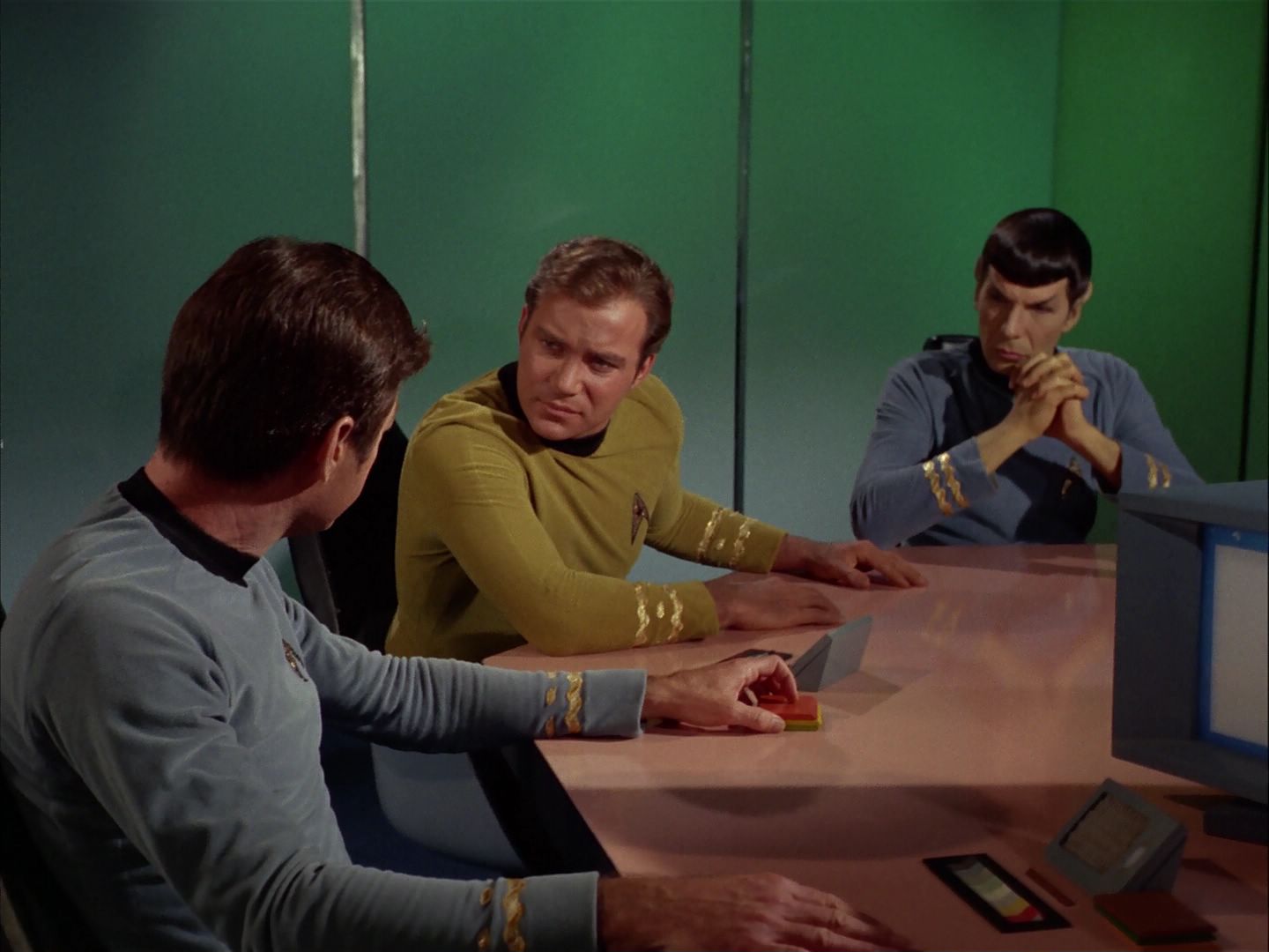 ariane179254_StarTrek_2x20_ReturnToTomorrow_1397.jpg