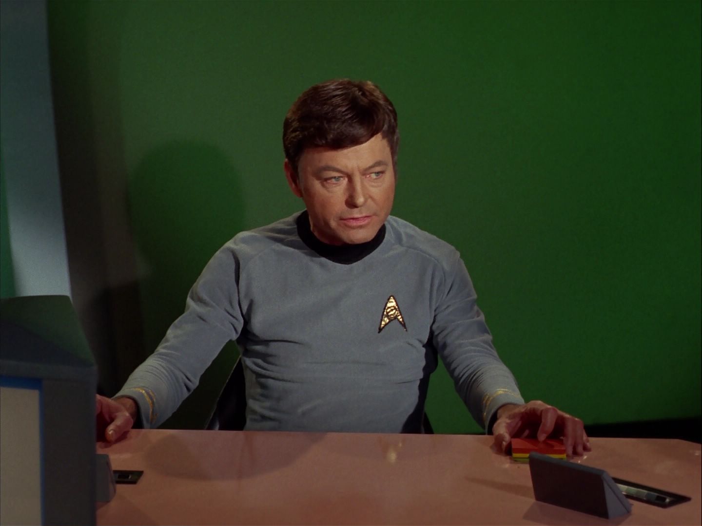 ariane179254_StarTrek_2x20_ReturnToTomorrow_1409.jpg