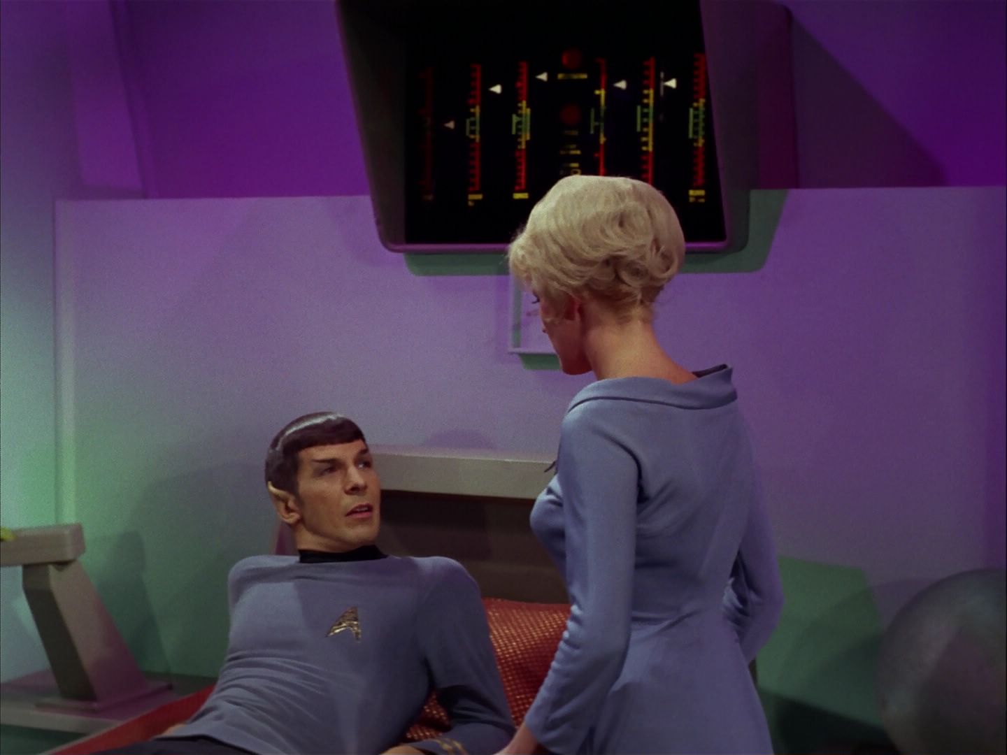 ariane179254_StarTrek_2x20_ReturnToTomorrow_1617.jpg