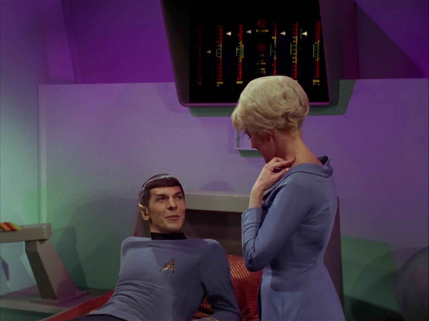 ariane179254_StarTrek_2x20_ReturnToTomorrow_1632.jpg