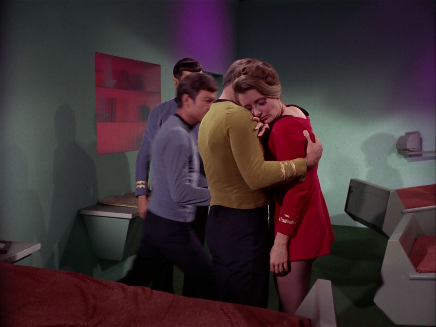 ariane179254_StarTrek_2x20_ReturnToTomorrow_1777.jpg