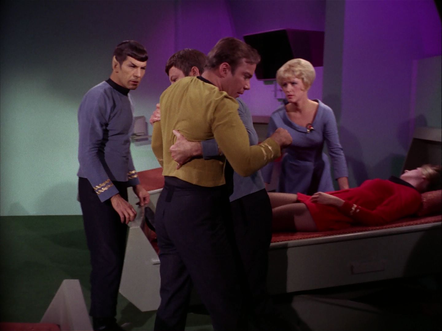 ariane179254_StarTrek_2x20_ReturnToTomorrow_1786.jpg