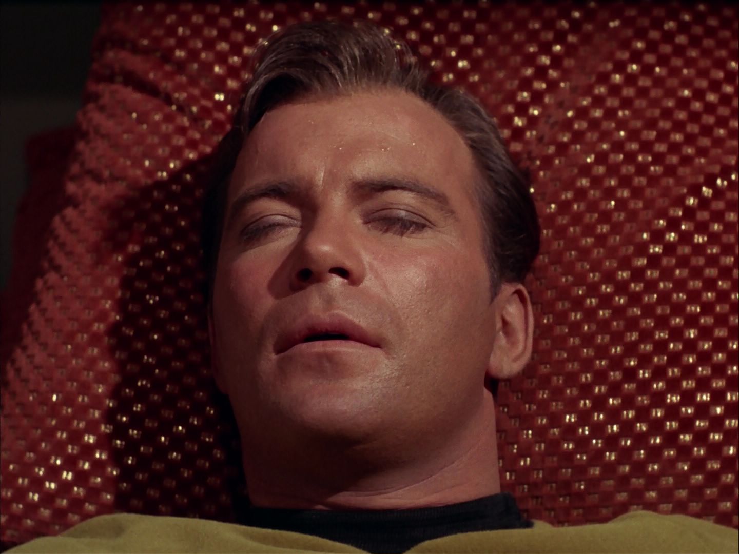 ariane179254_StarTrek_2x20_ReturnToTomorrow_1839.jpg
