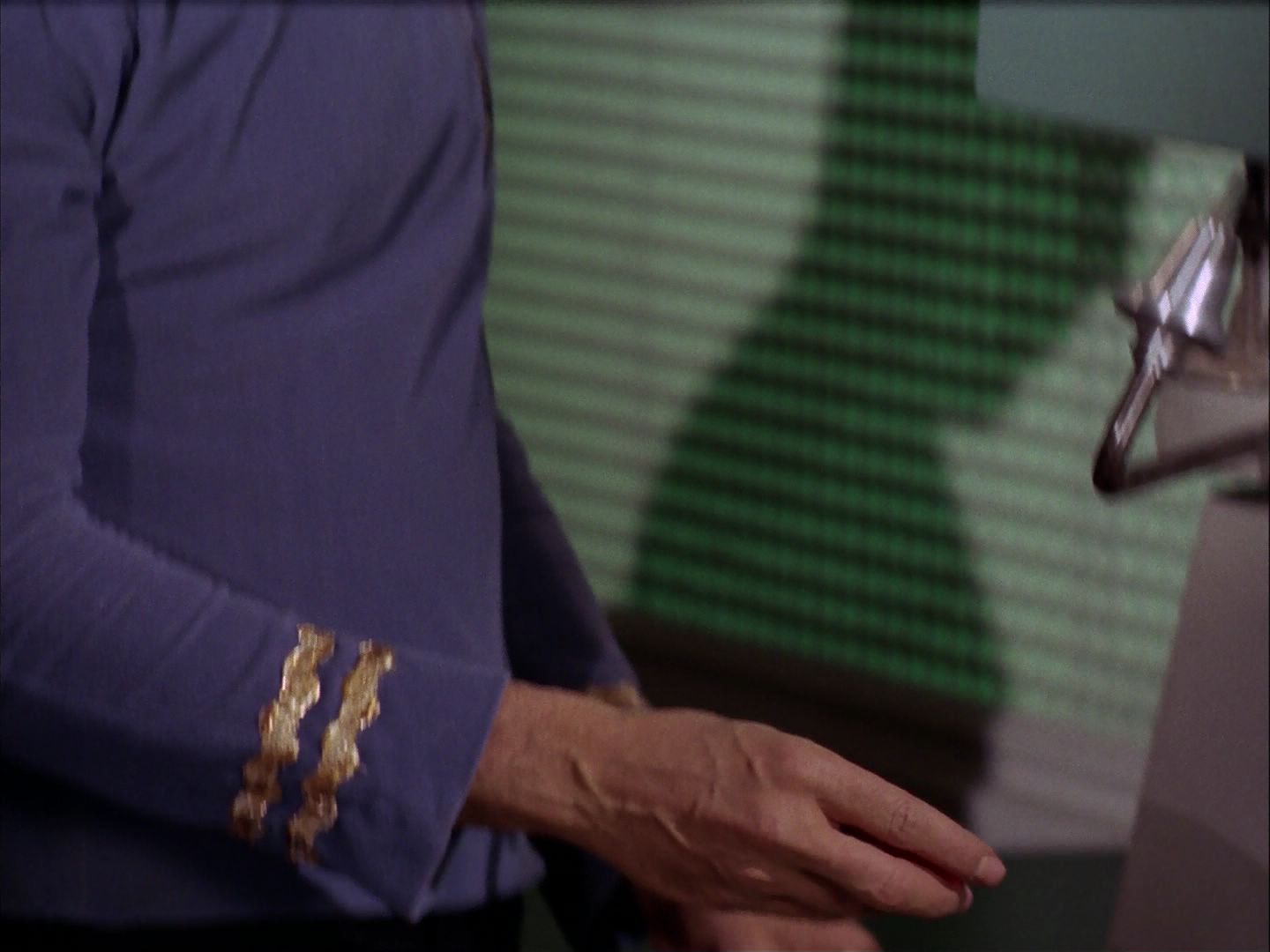 ariane179254_StarTrek_2x20_ReturnToTomorrow_1868.jpg
