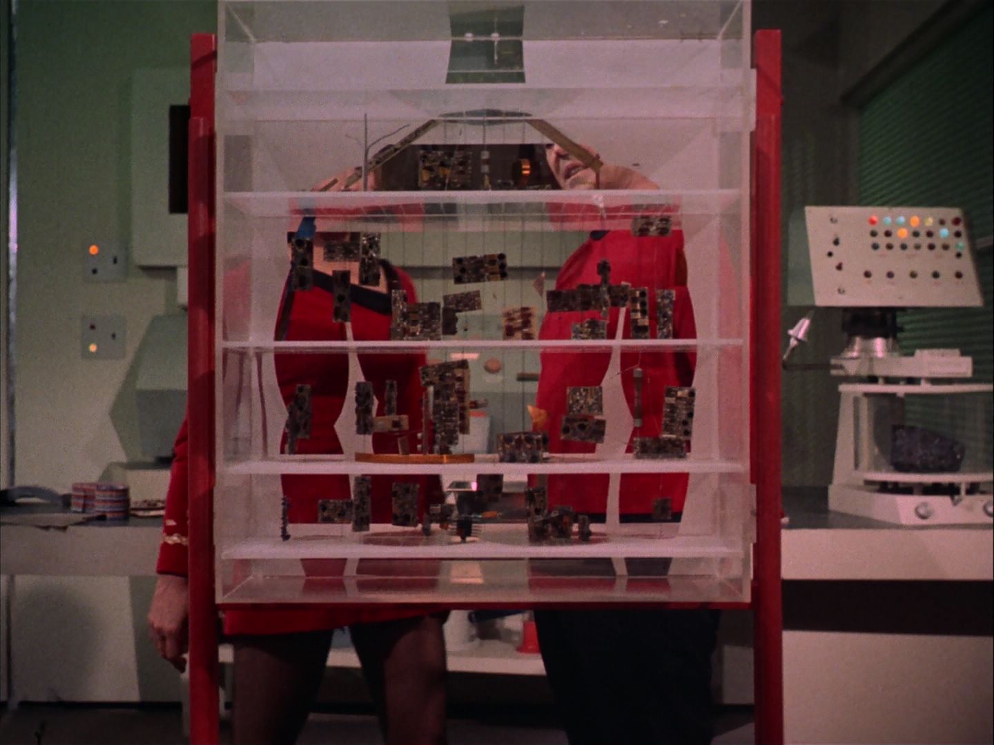 ariane179254_StarTrek_2x20_ReturnToTomorrow_2209.jpg