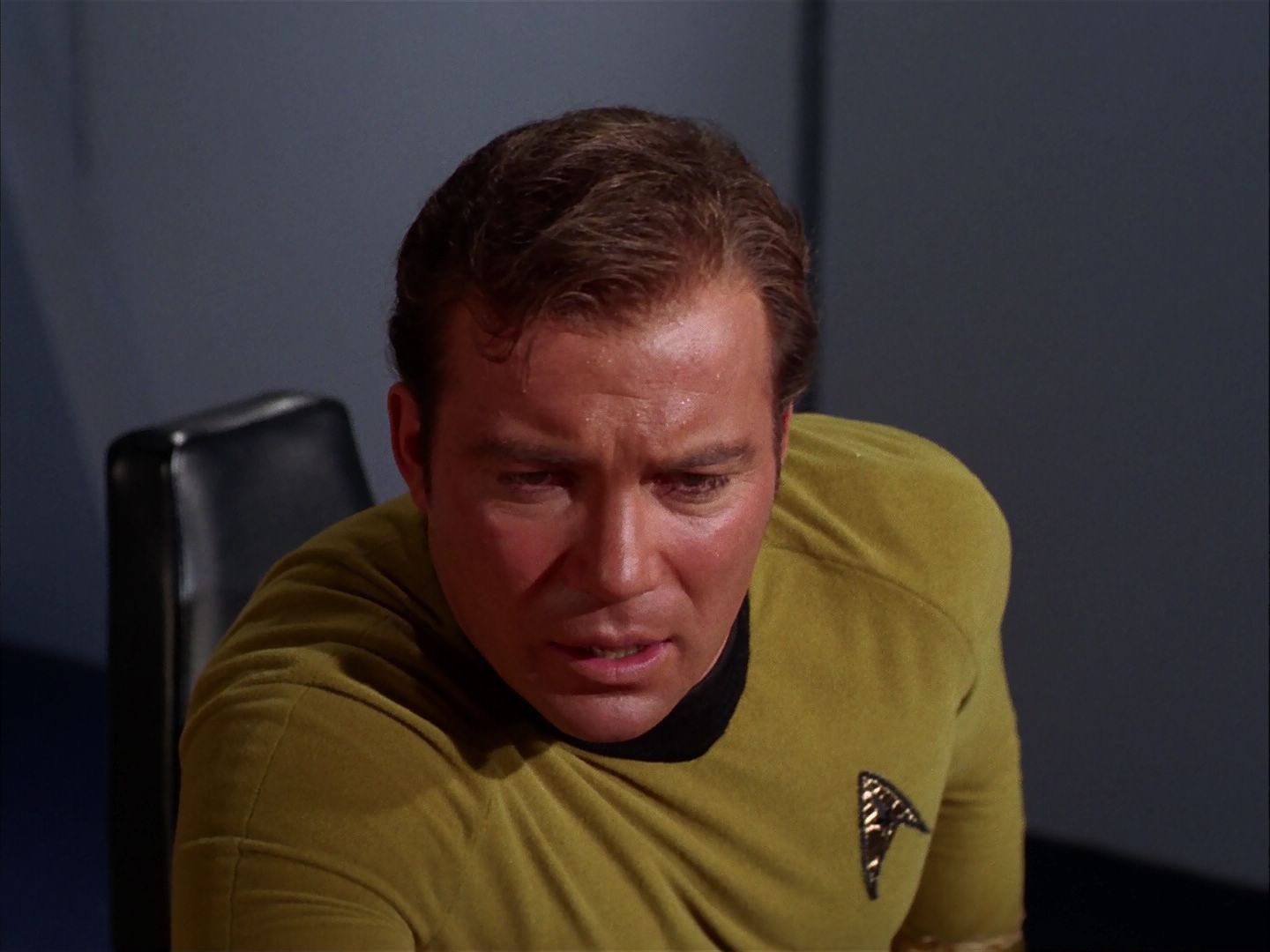 ariane179254_StarTrek_2x20_ReturnToTomorrow_2334.jpg