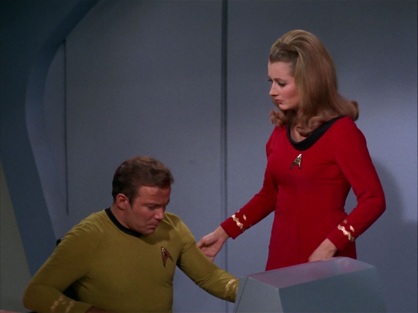 ariane179254_StarTrek_2x20_ReturnToTomorrow_2360.jpg