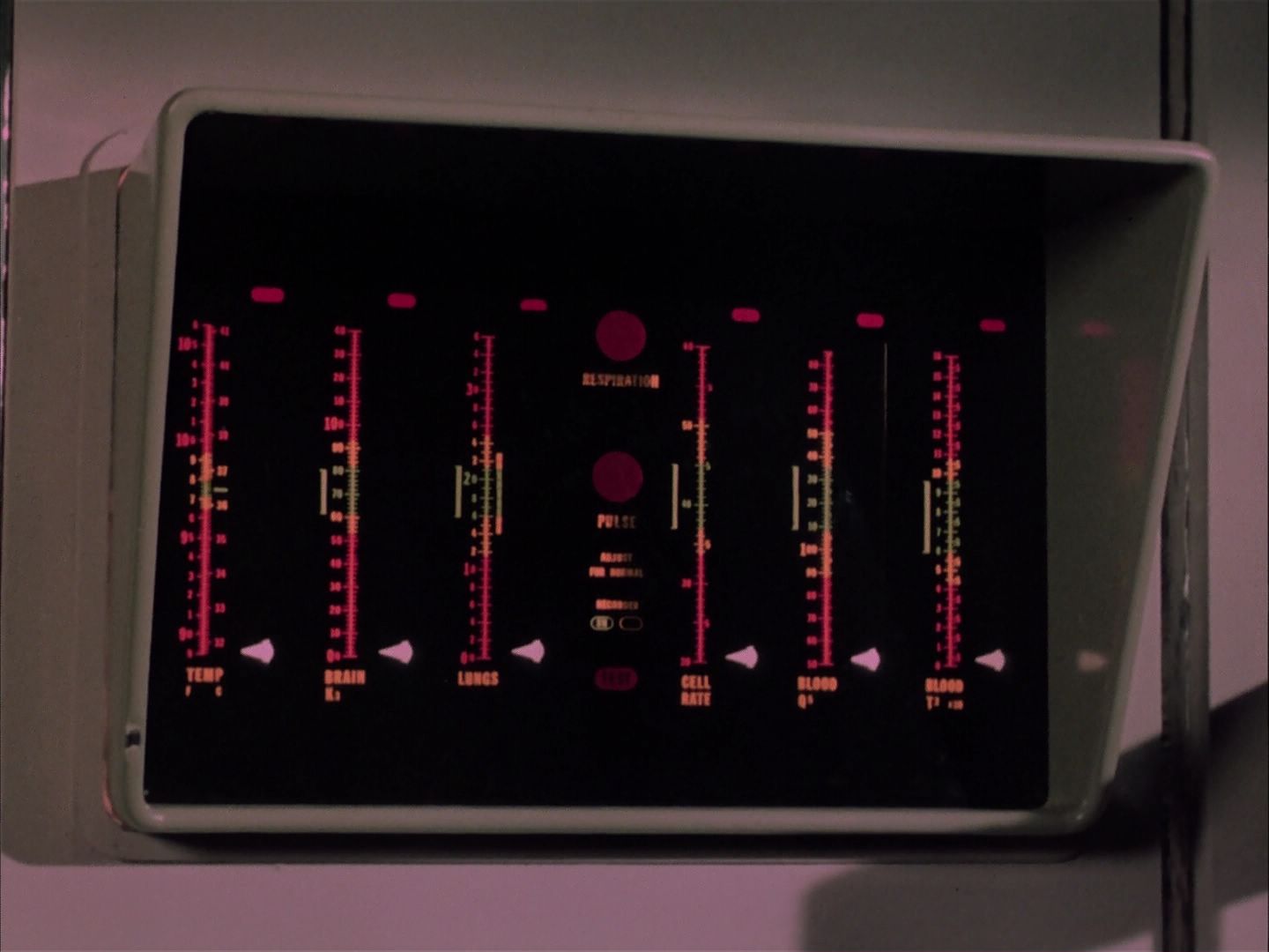 ariane179254_StarTrek_2x20_ReturnToTomorrow_2484.jpg