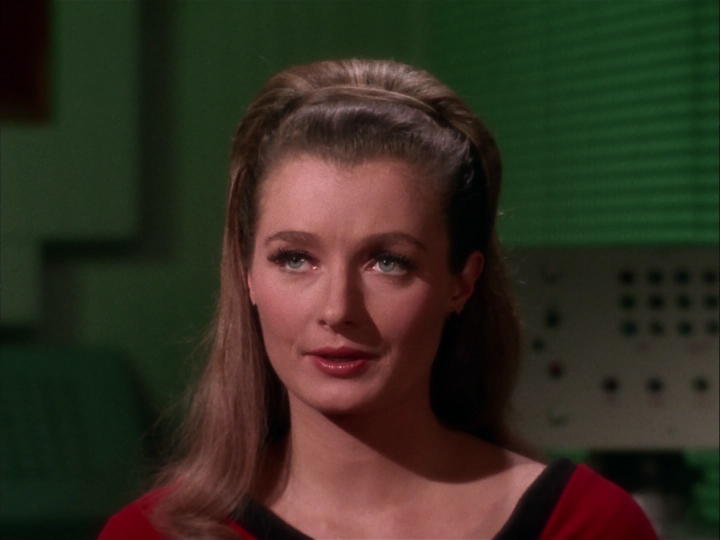 ariane179254_StarTrek_2x20_ReturnToTomorrow_2535.jpg