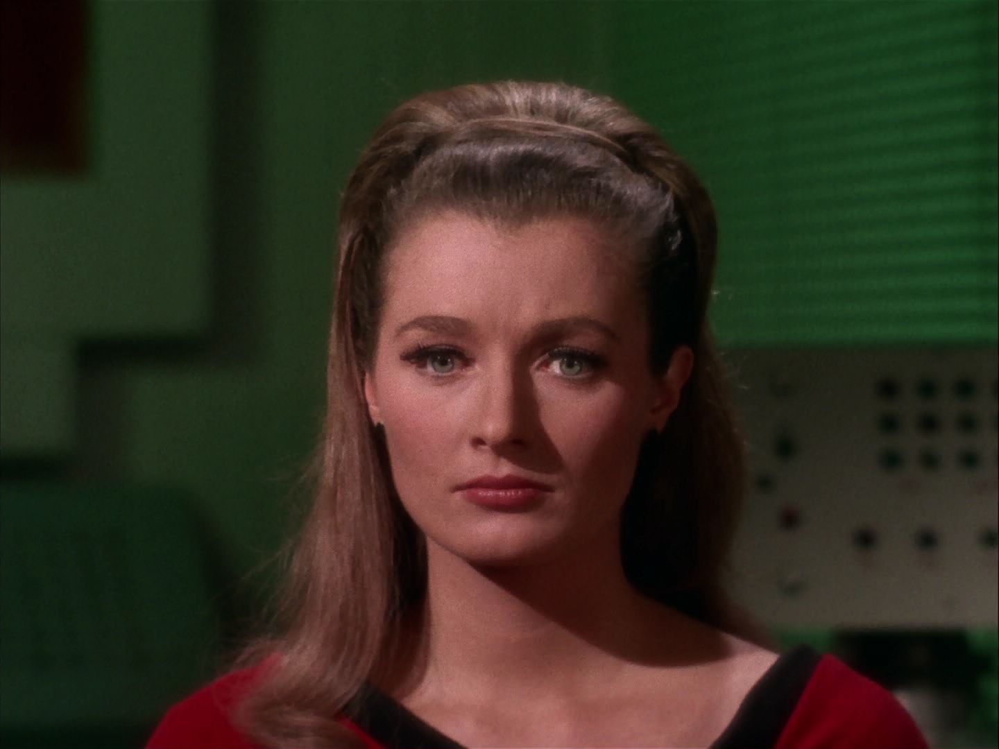 ariane179254_StarTrek_2x20_ReturnToTomorrow_2568.jpg