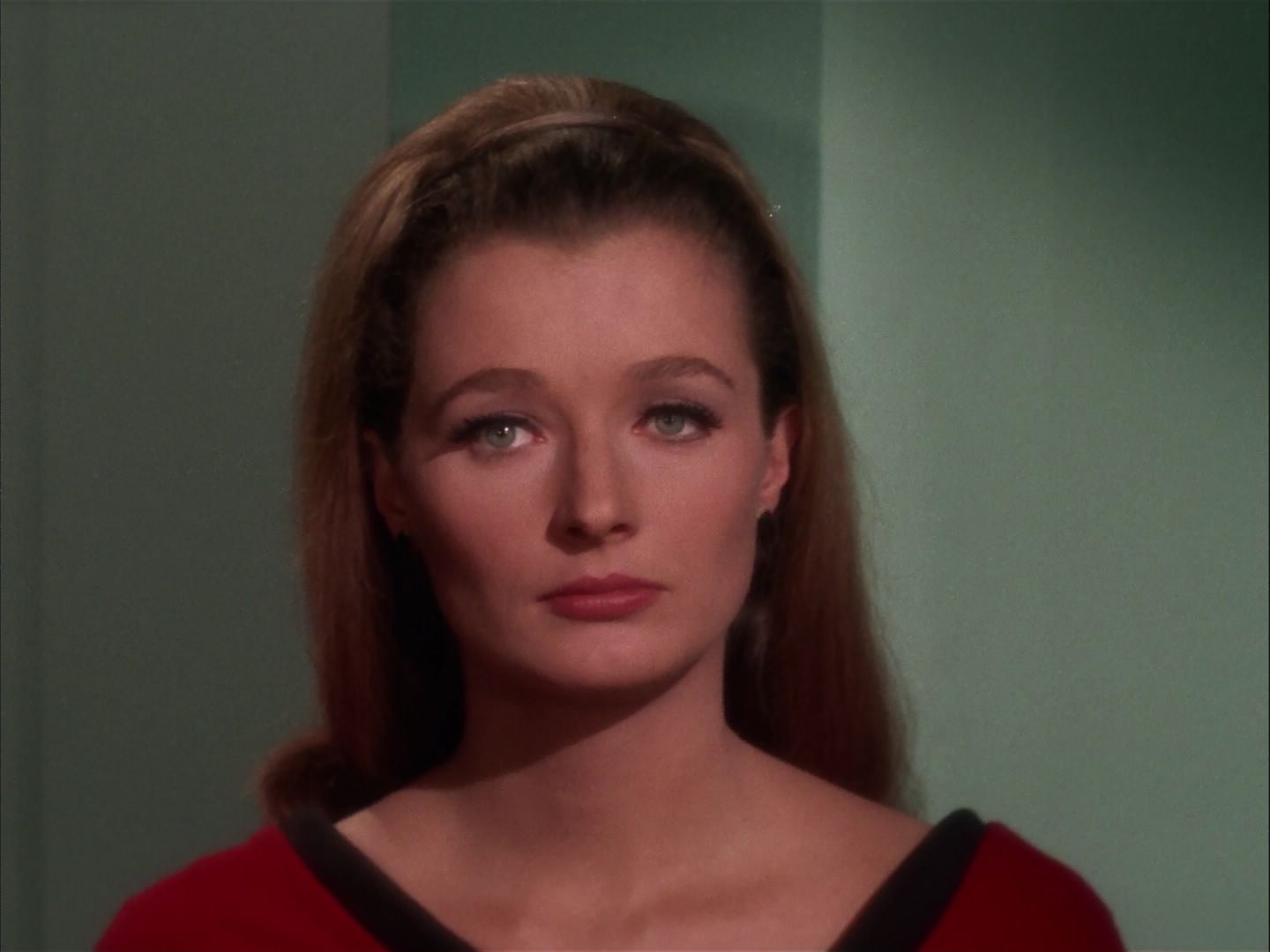 ariane179254_StarTrek_2x20_ReturnToTomorrow_2594.jpg