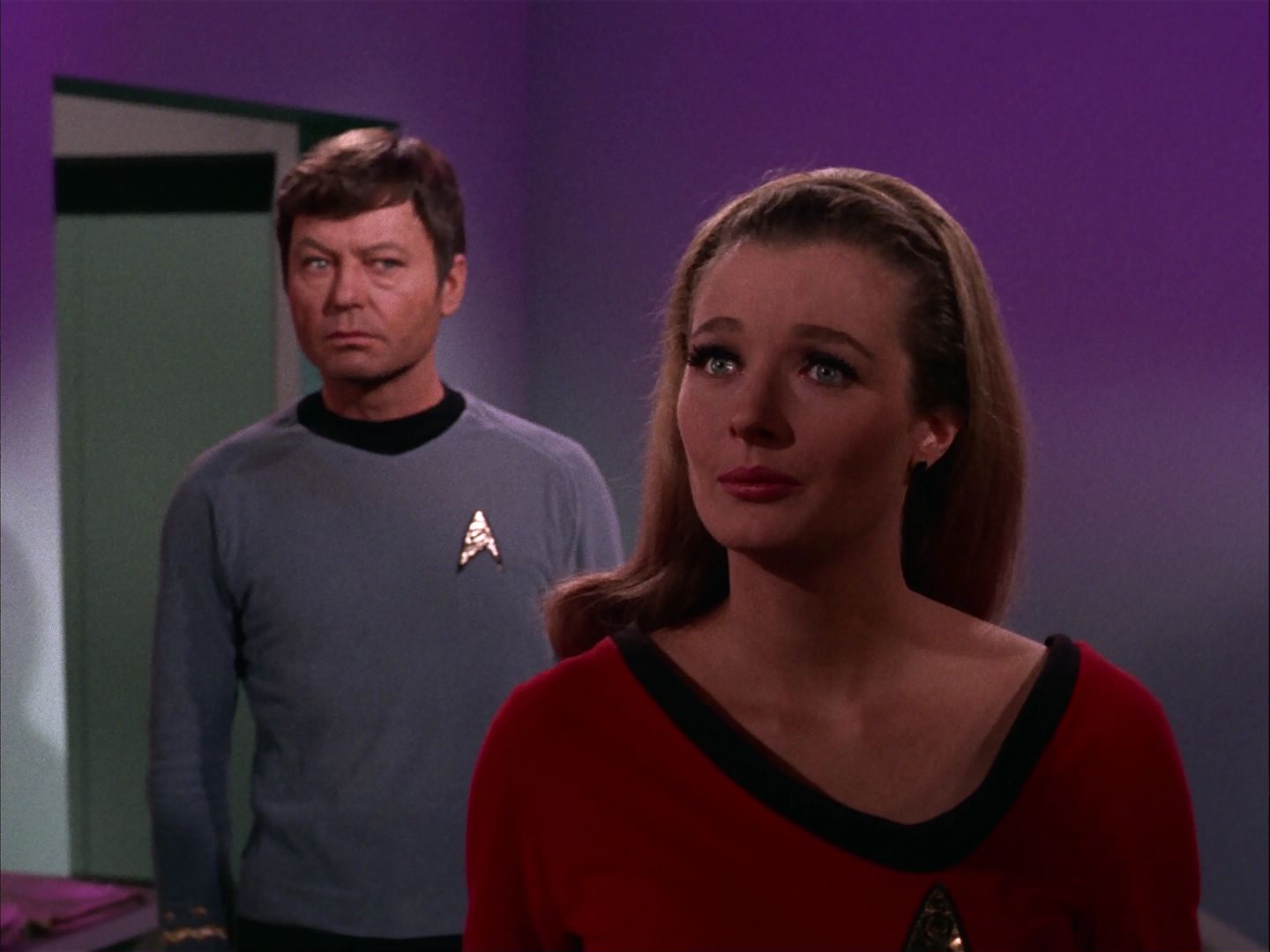 ariane179254_StarTrek_2x20_ReturnToTomorrow_2762.jpg
