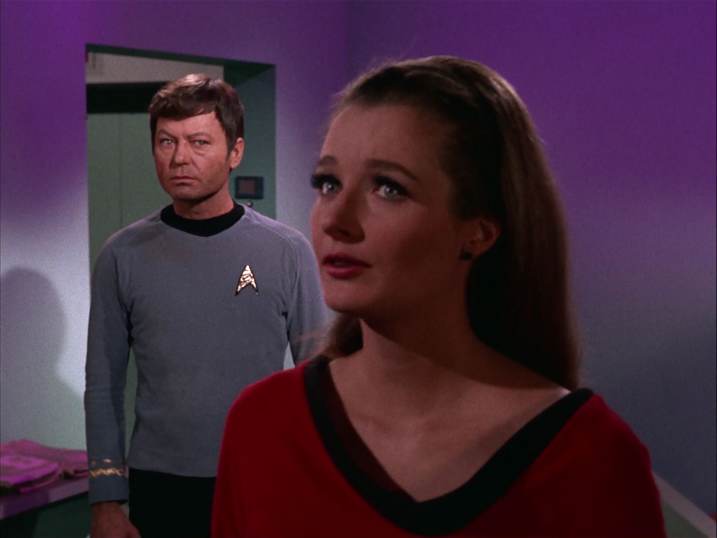 ariane179254_StarTrek_2x20_ReturnToTomorrow_2765.jpg