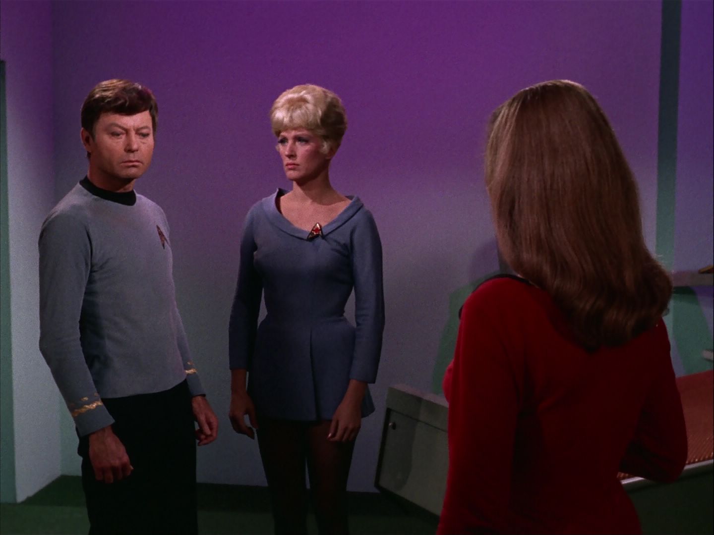 ariane179254_StarTrek_2x20_ReturnToTomorrow_2808.jpg