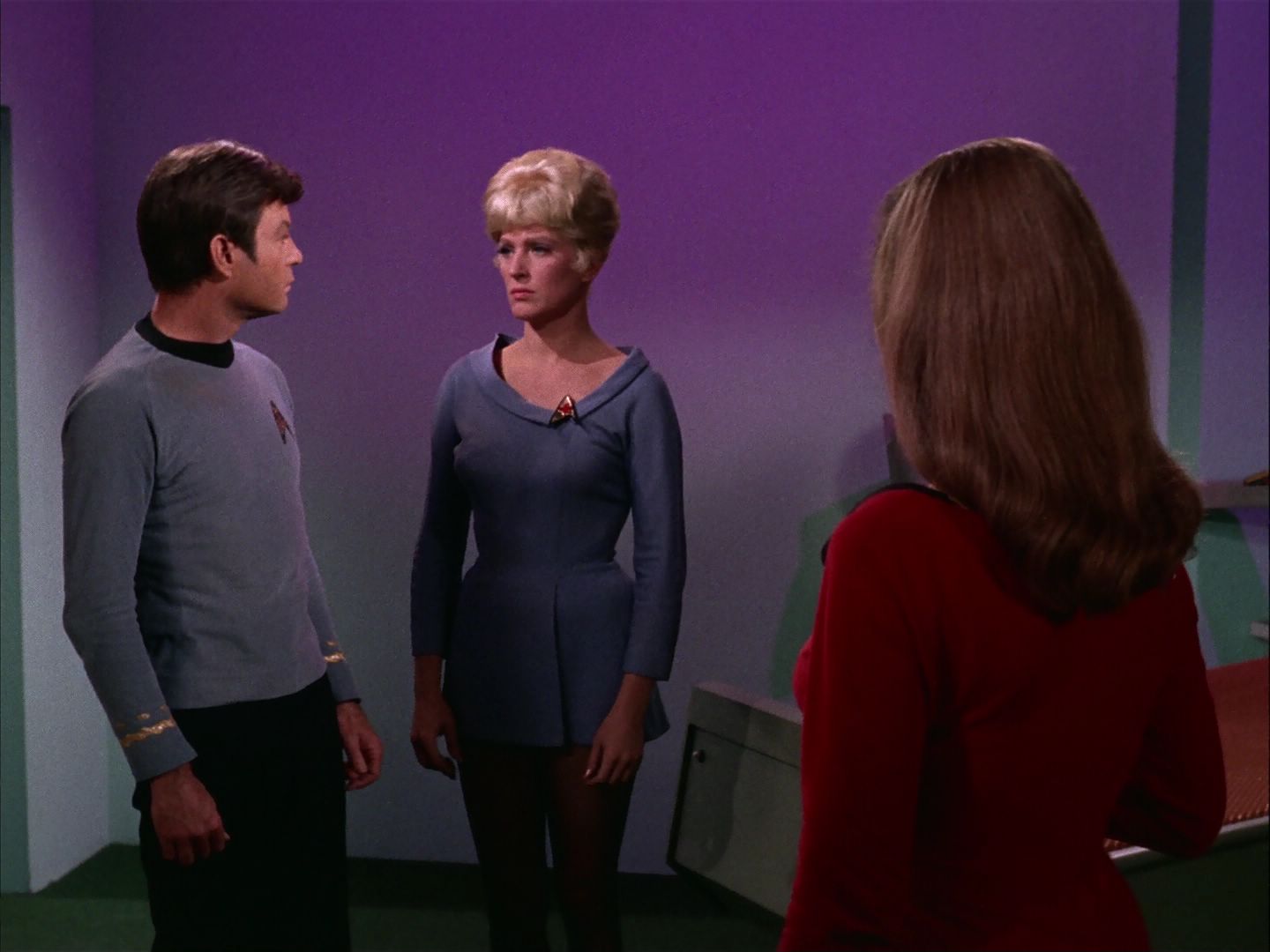 ariane179254_StarTrek_2x20_ReturnToTomorrow_2809.jpg