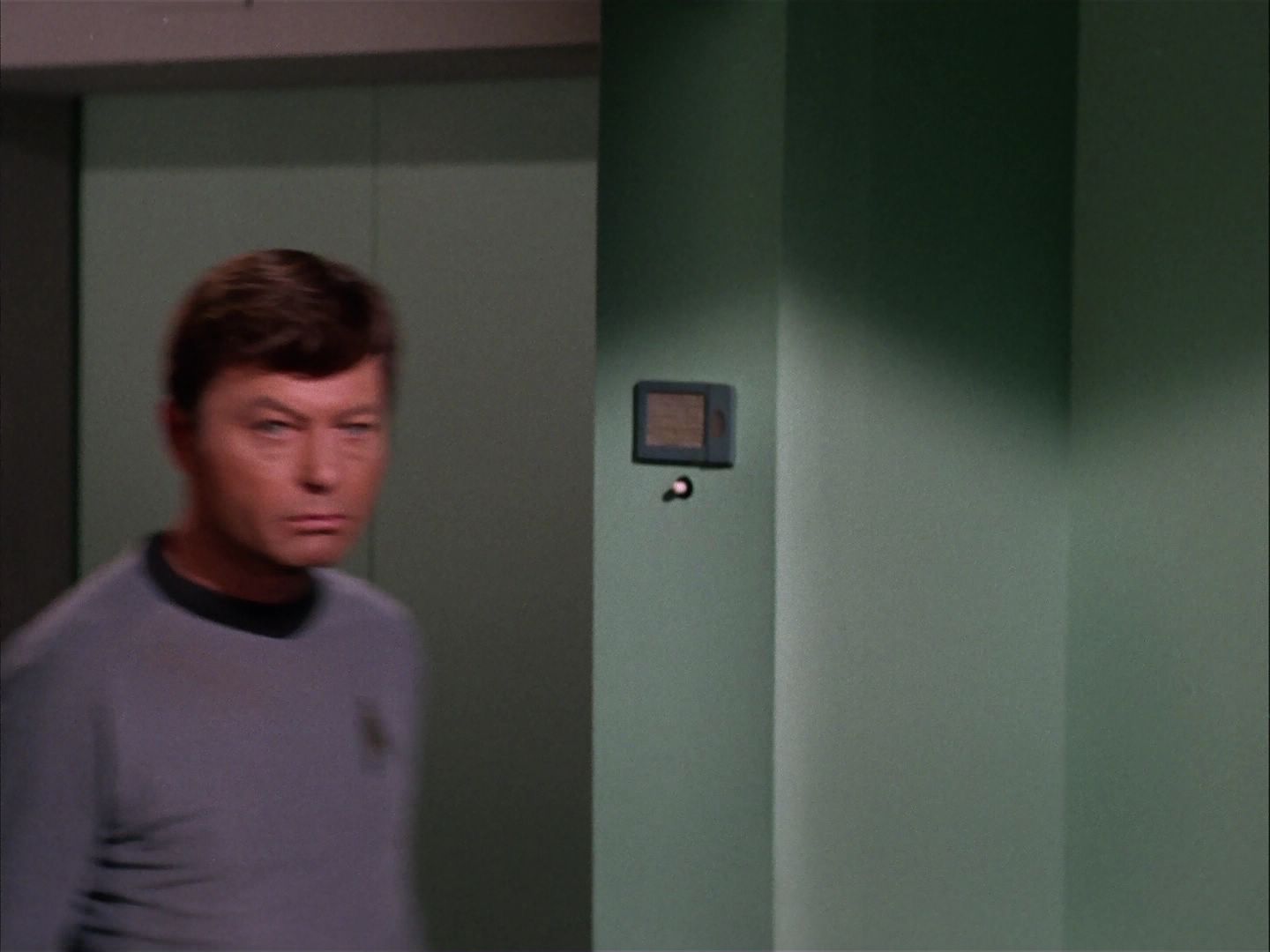 ariane179254_StarTrek_2x20_ReturnToTomorrow_2848.jpg