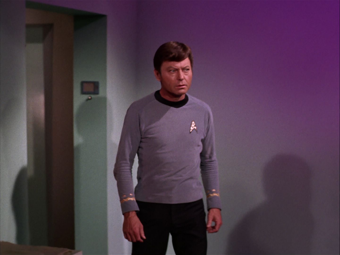ariane179254_StarTrek_2x20_ReturnToTomorrow_2855.jpg