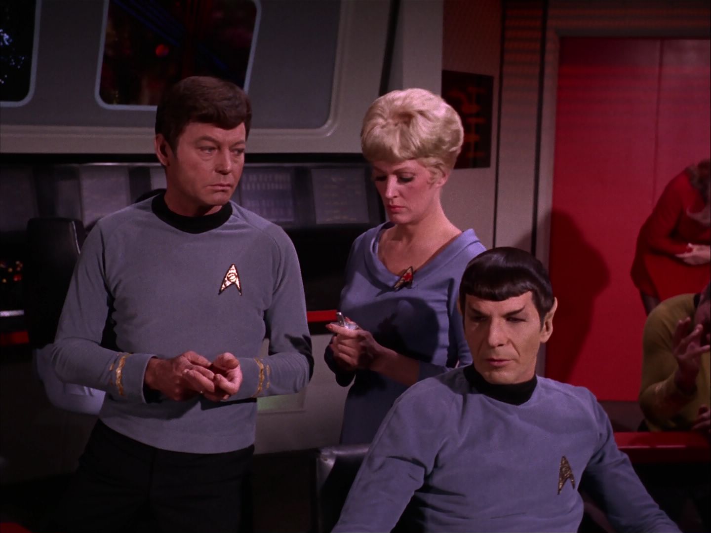 ariane179254_StarTrek_2x20_ReturnToTomorrow_2976.jpg