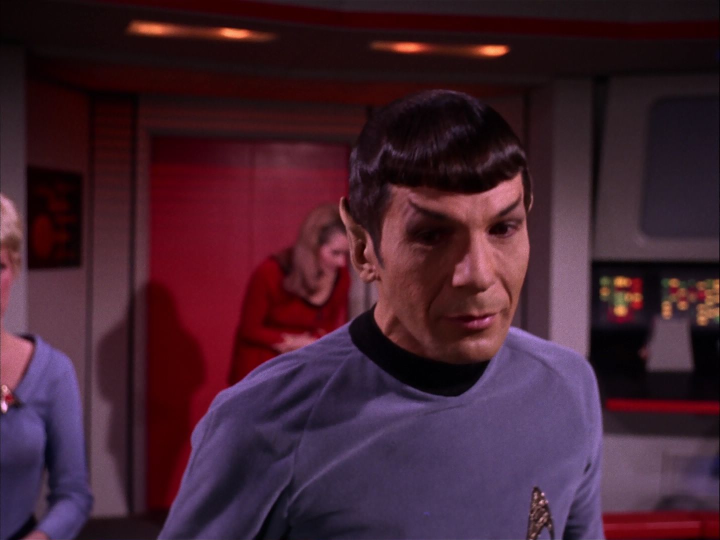ariane179254_StarTrek_2x20_ReturnToTomorrow_2987.jpg