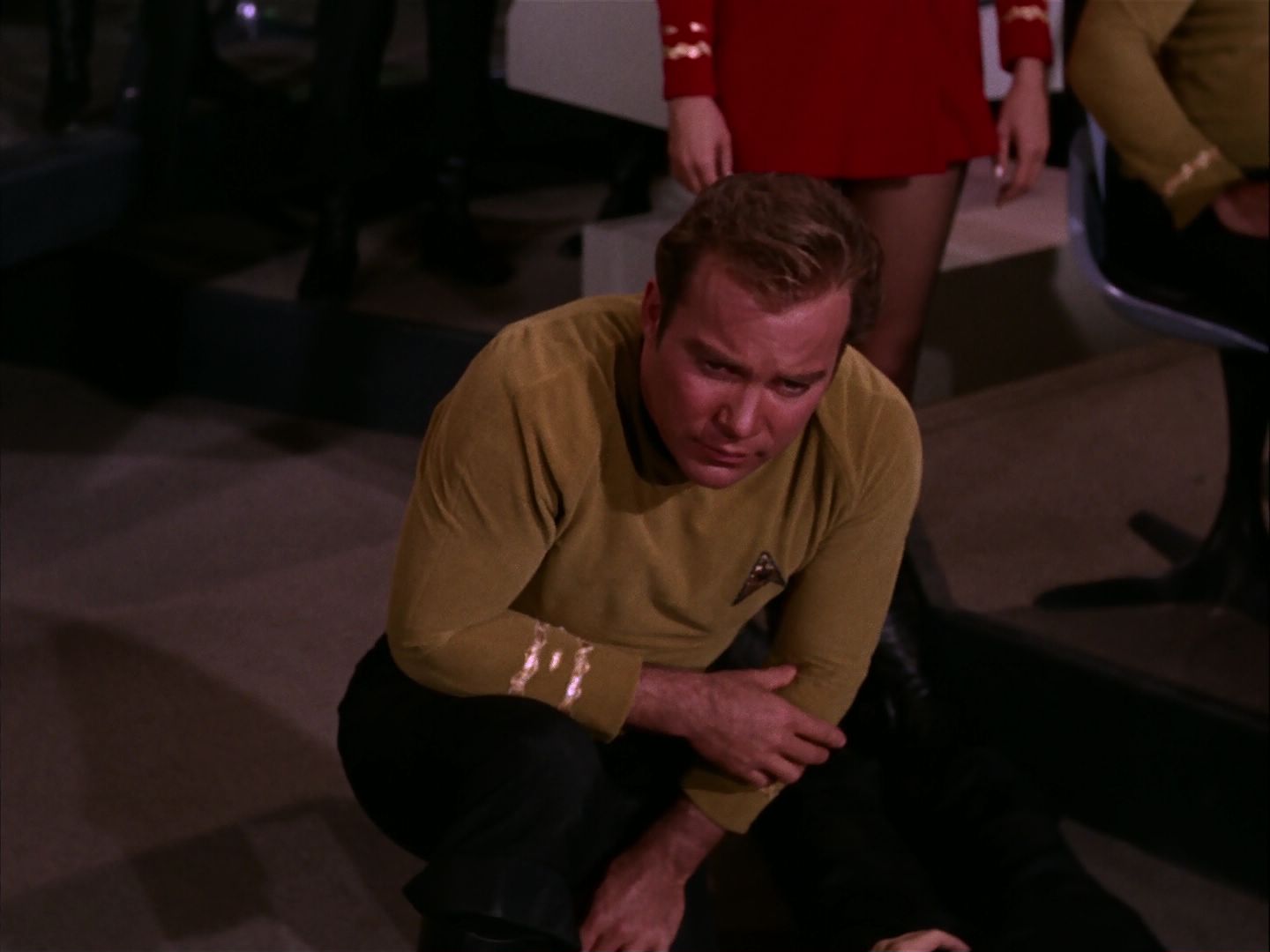 ariane179254_StarTrek_2x20_ReturnToTomorrow_3039.jpg