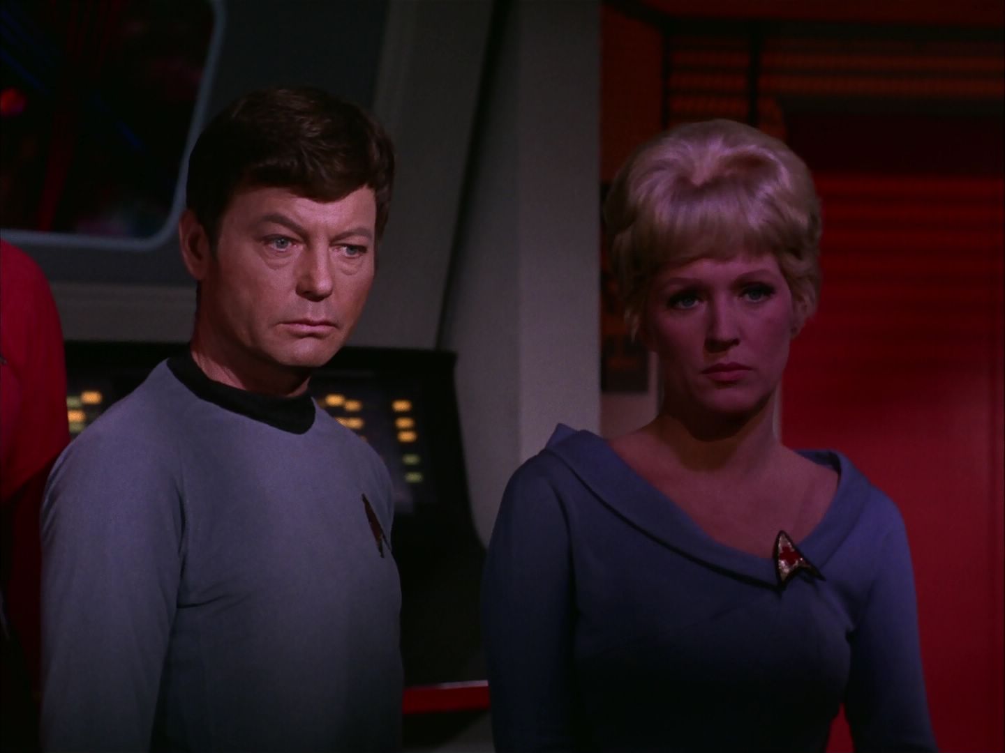 ariane179254_StarTrek_2x20_ReturnToTomorrow_3055.jpg