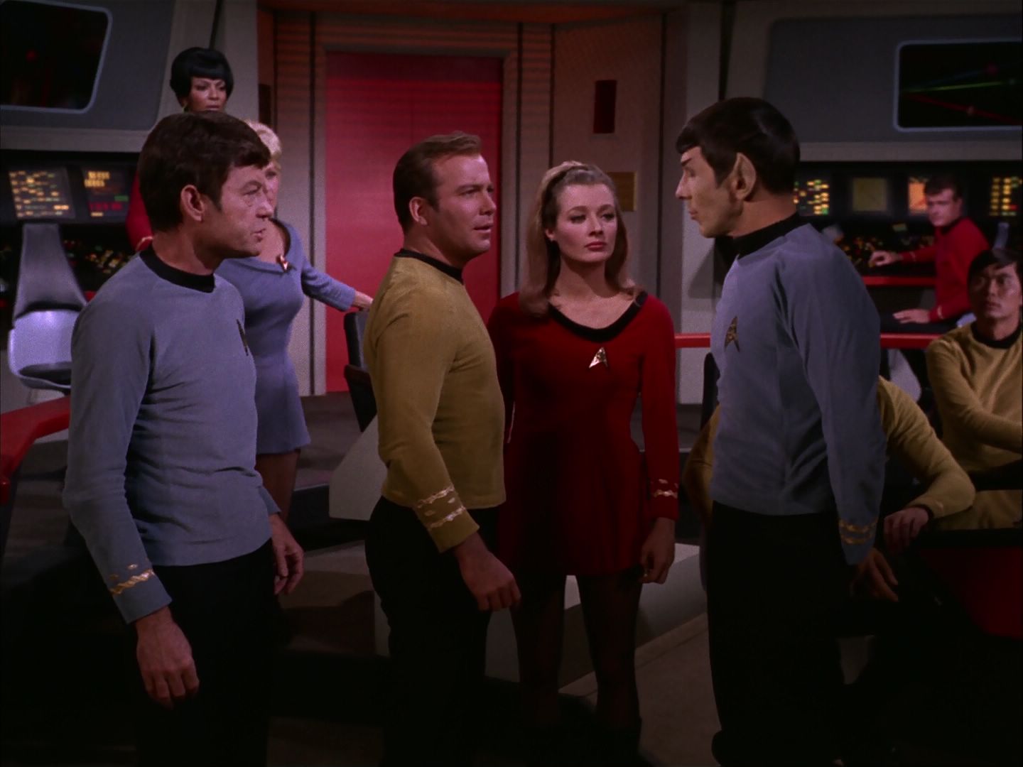 ariane179254_StarTrek_2x20_ReturnToTomorrow_3066.jpg