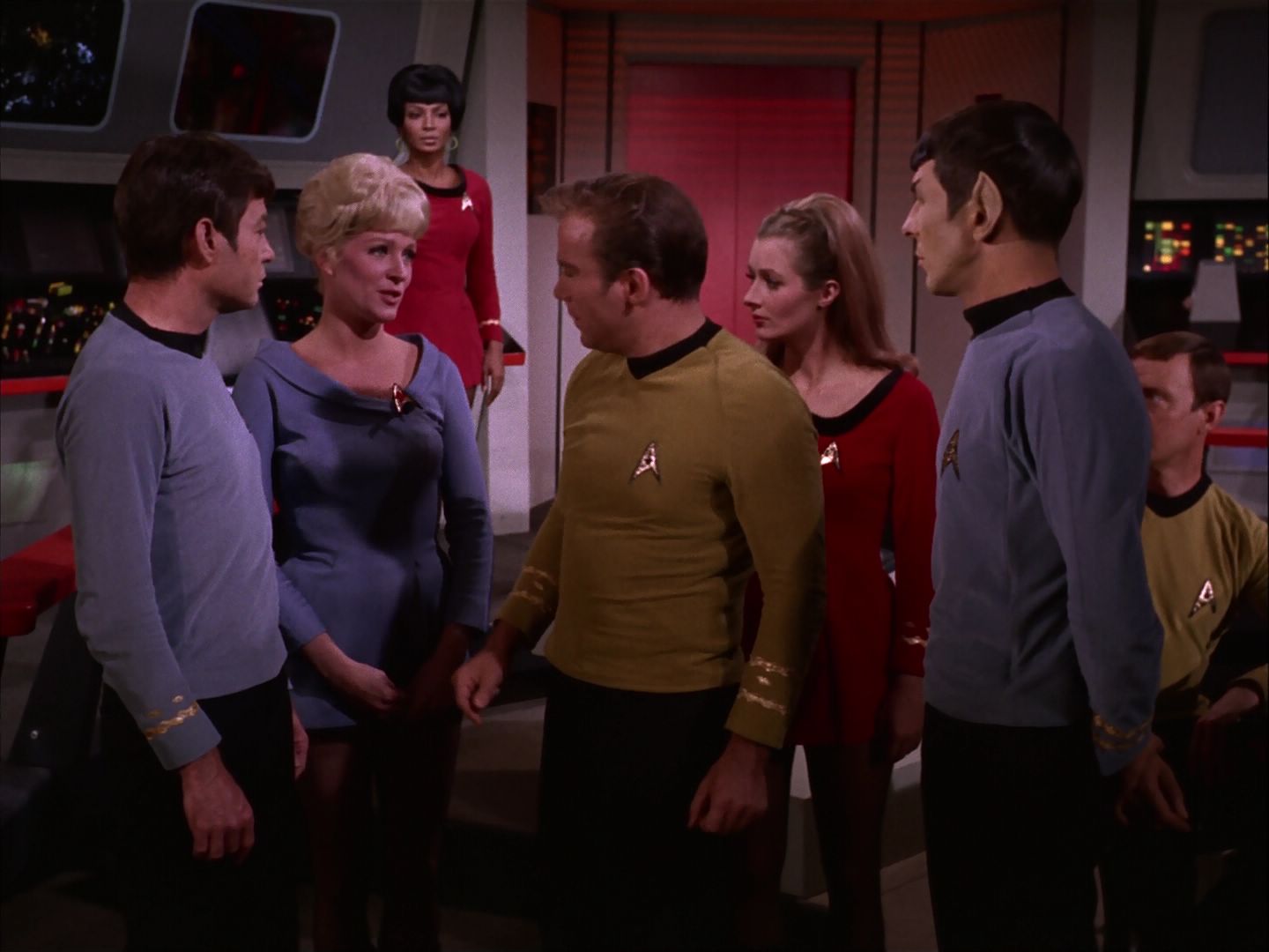 ariane179254_StarTrek_2x20_ReturnToTomorrow_3108.jpg
