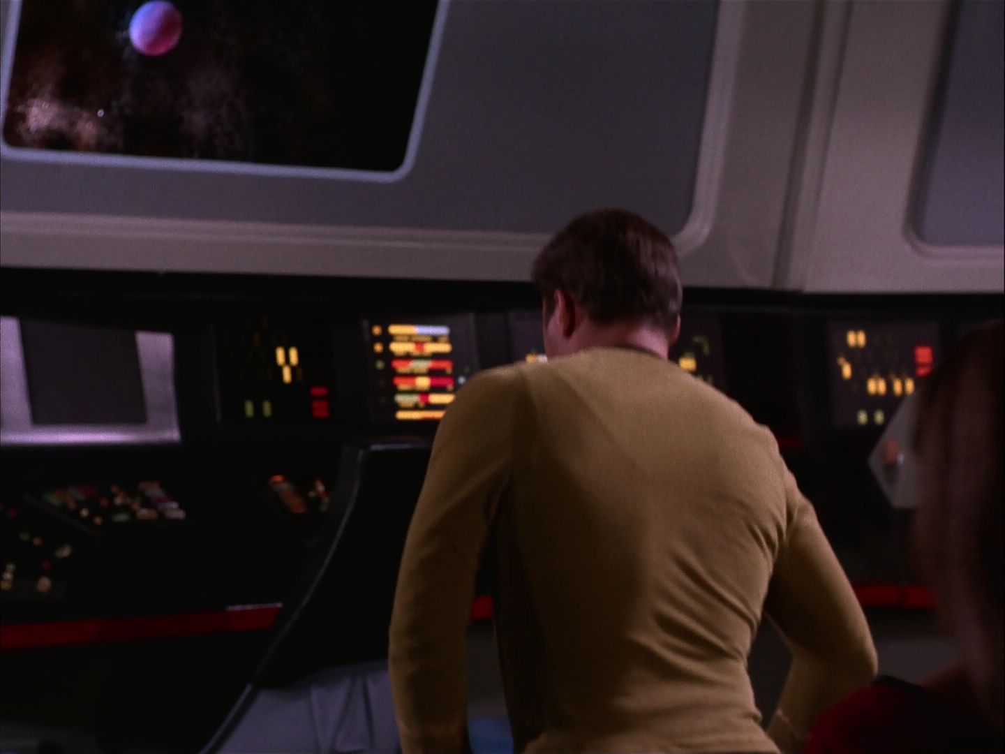 ariane179254_StarTrek_2x20_ReturnToTomorrow_3144.jpg