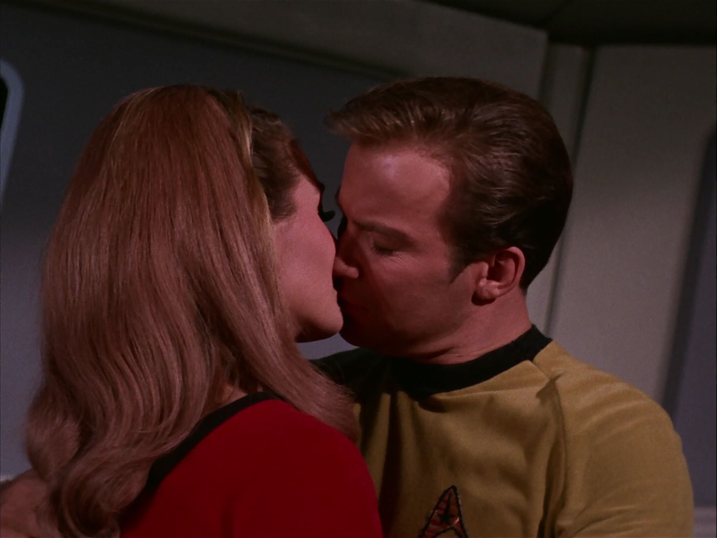 ariane179254_StarTrek_2x20_ReturnToTomorrow_3186.jpg