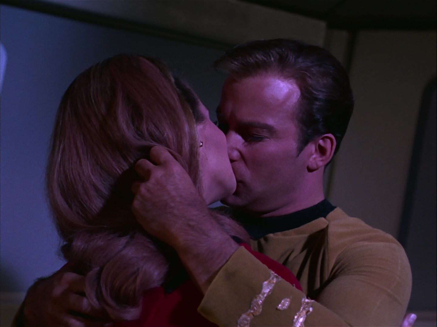 ariane179254_StarTrek_2x20_ReturnToTomorrow_3192.jpg