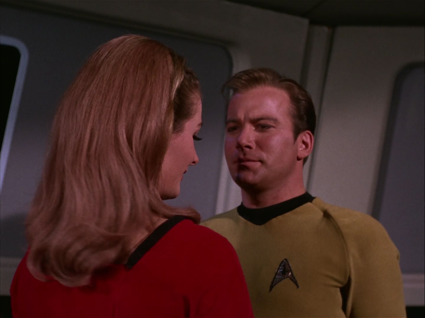 ariane179254_StarTrek_2x20_ReturnToTomorrow_3214.jpg
