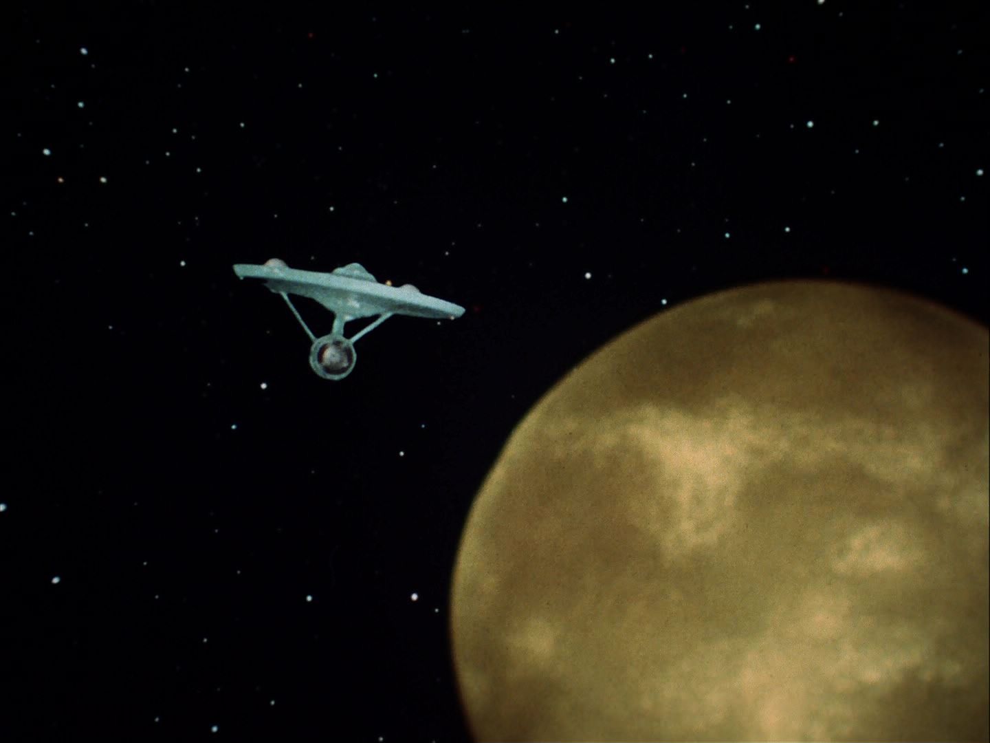 ariane179254_StarTrek_2x20_ReturnToTomorrow_3232.jpg