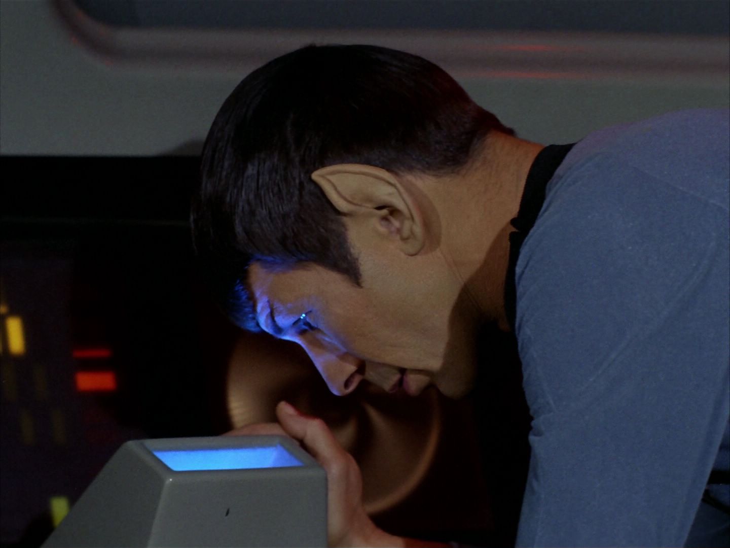 ariane179254_StarTrek_2x21_PatternsOfForce_0059.jpg
