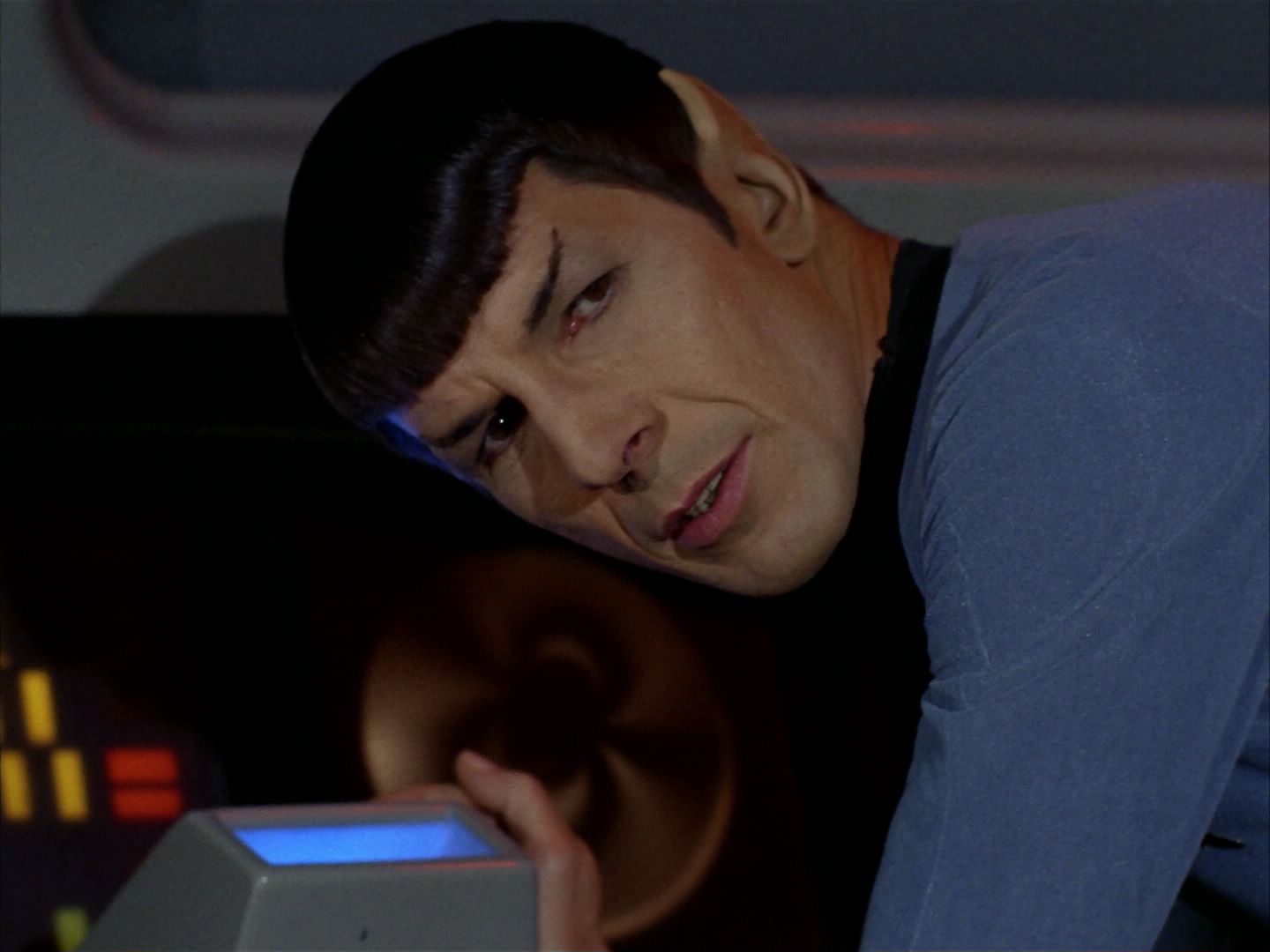 ariane179254_StarTrek_2x21_PatternsOfForce_0079.jpg