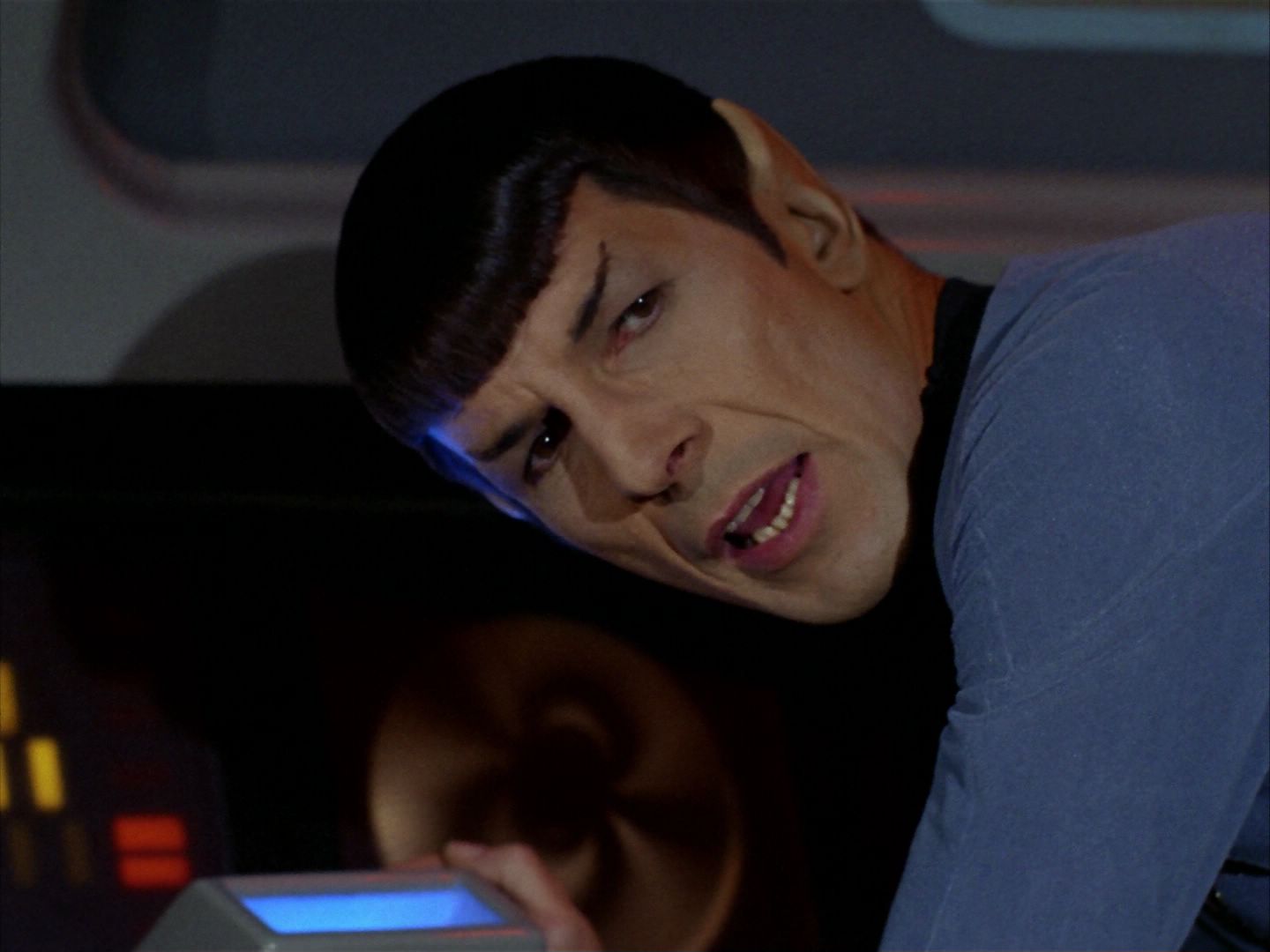 ariane179254_StarTrek_2x21_PatternsOfForce_0086.jpg
