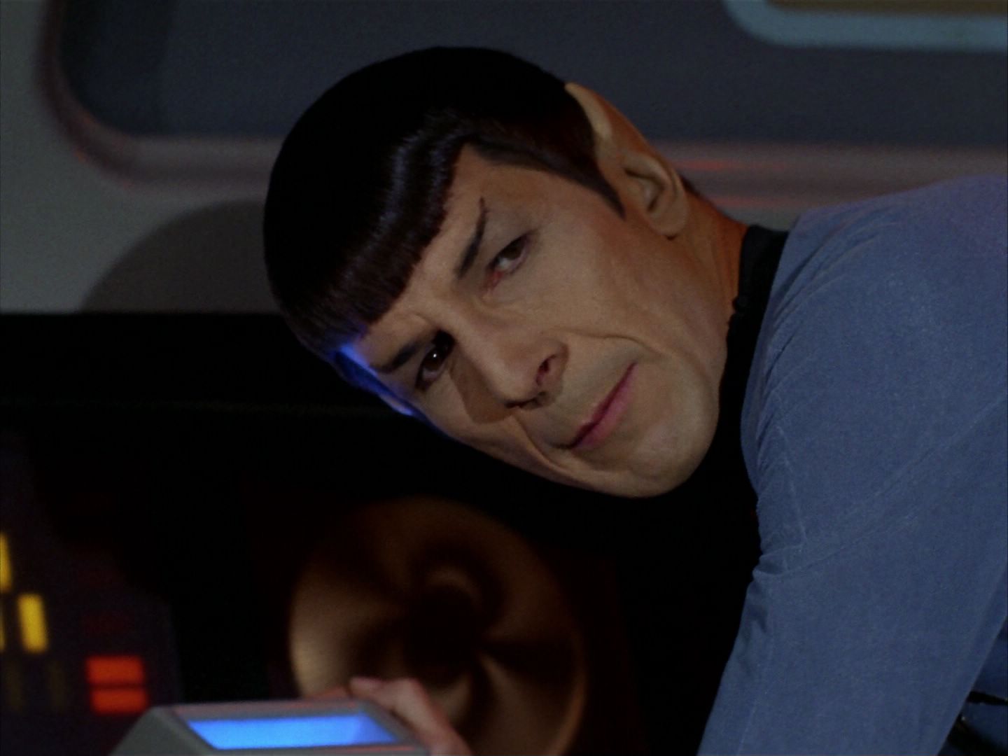 ariane179254_StarTrek_2x21_PatternsOfForce_0087.jpg