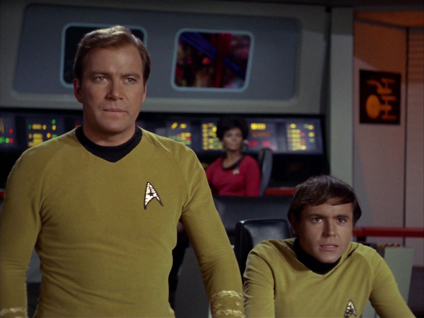 ariane179254_StarTrek_2x21_PatternsOfForce_0113.jpg