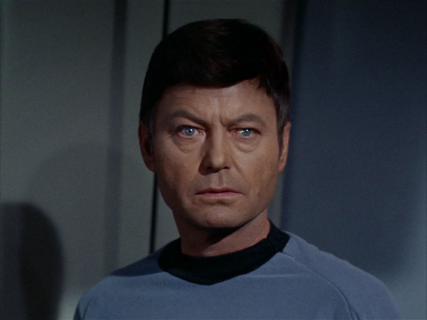 ariane179254_StarTrek_2x21_PatternsOfForce_0117.jpg